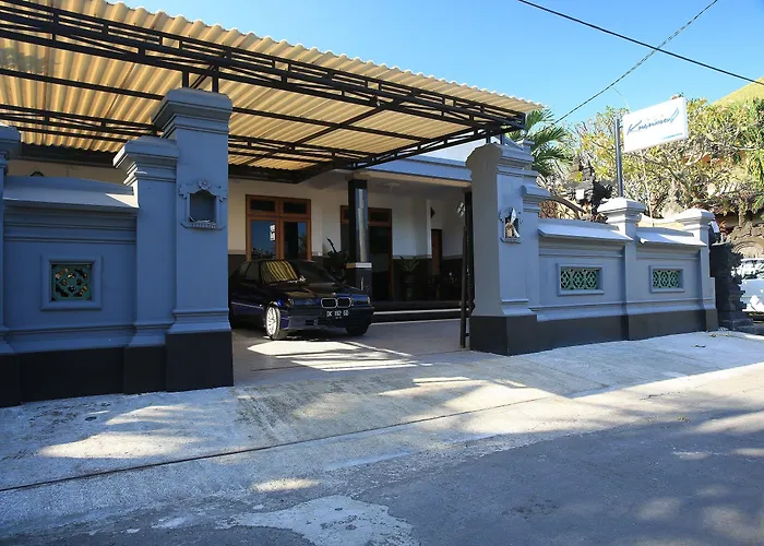 Puri Kusuma *