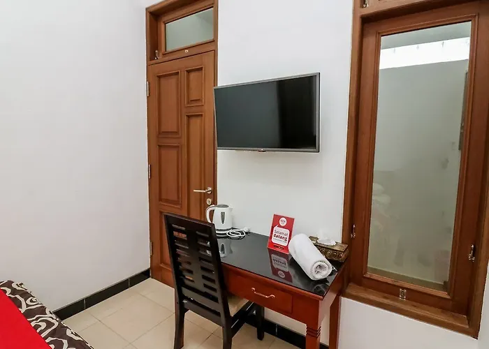 Puri Kusuma *
